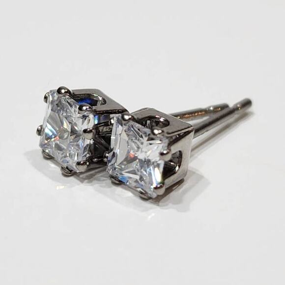 Brilliant Princess Cut 1 CTW Cubic Zirconia Stud Earrings - Picture 9 of 11